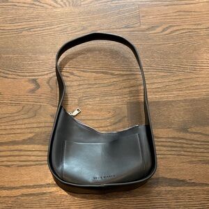 Melie Biianco Black Leather Shoulder Bag